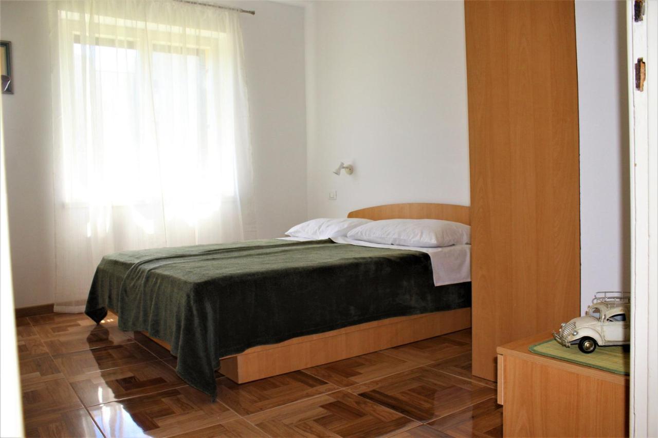 Apartments Raos Макарска Экстерьер фото